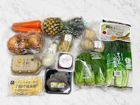 らでぃっしゅぼーやお試しセットで届いた野菜11品目と卵・油揚げ・調味料の全体写真